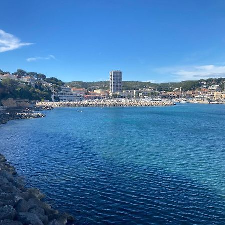 T2 Vue Sur Le Port Jacuzzi Terrasse Et Parking Lejlighed Carry-le-Rouet Eksteriør billede