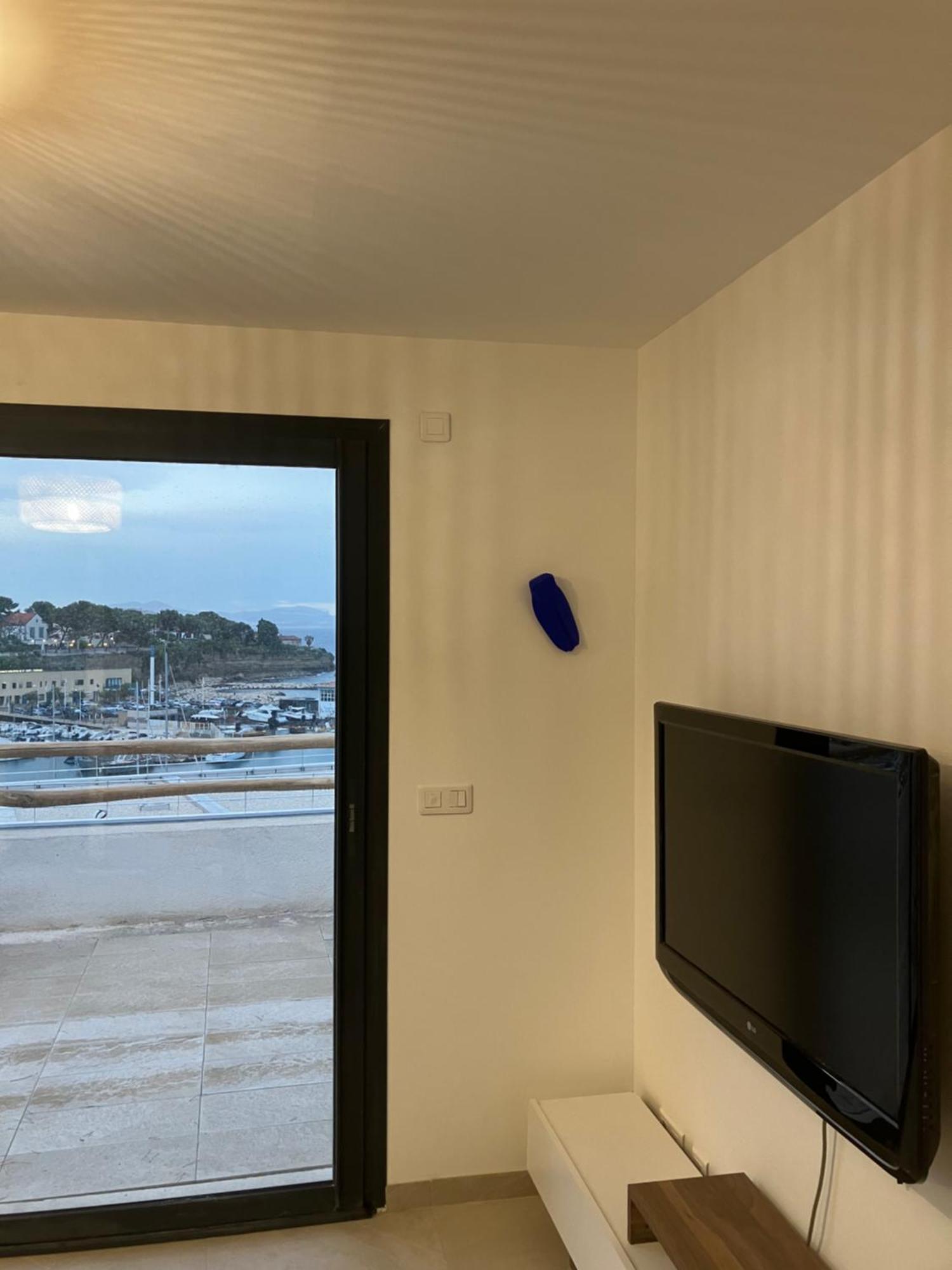 T2 Vue Sur Le Port Jacuzzi Terrasse Et Parking Lejlighed Carry-le-Rouet Eksteriør billede