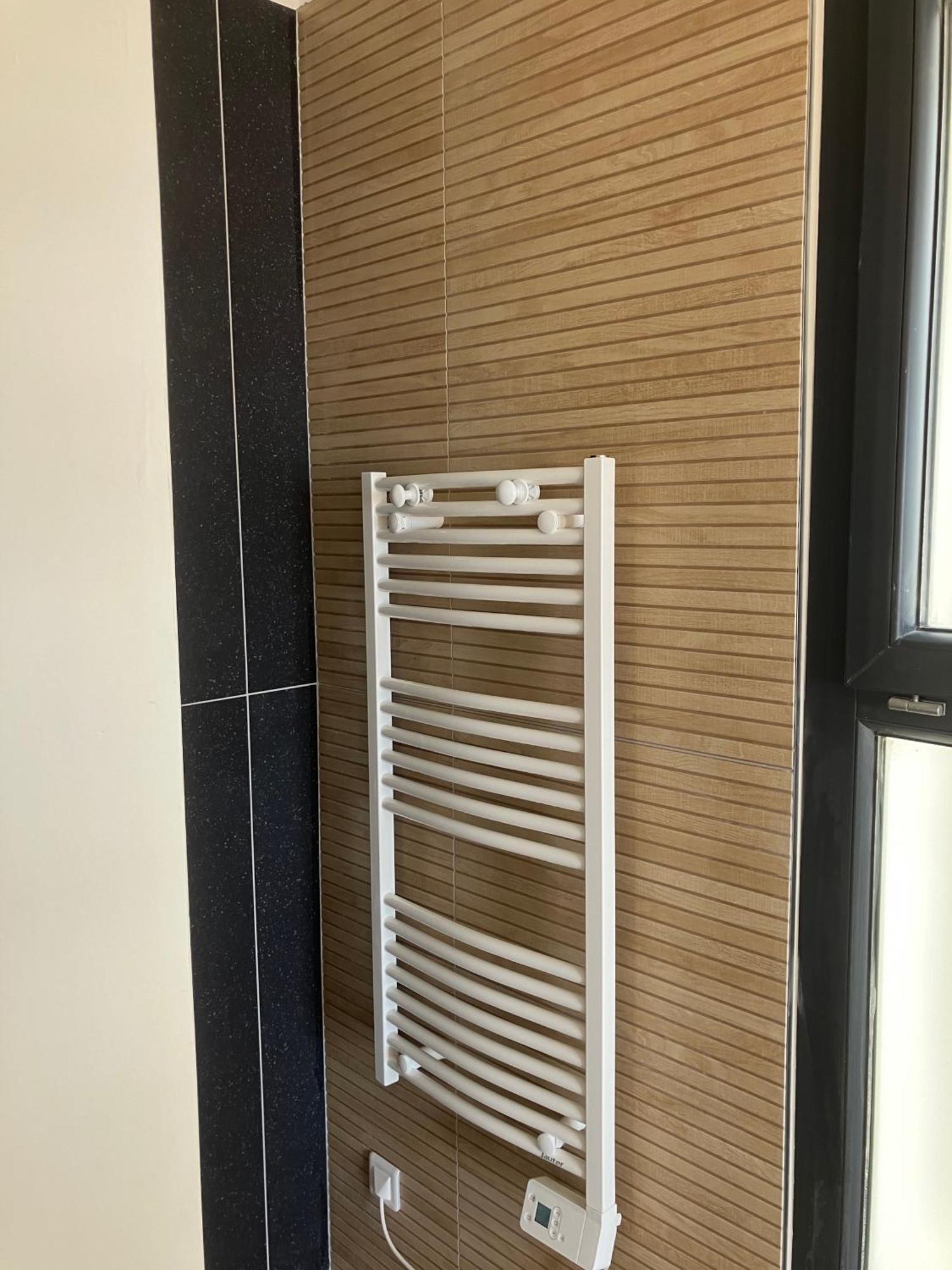 T2 Vue Sur Le Port Jacuzzi Terrasse Et Parking Lejlighed Carry-le-Rouet Eksteriør billede